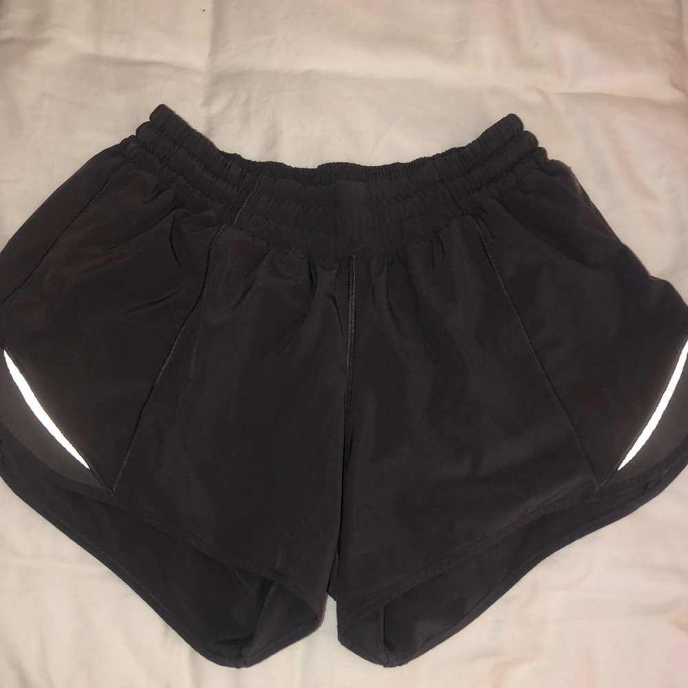 Lululemon hotty hot shorts